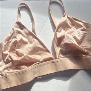For bundles only - Negative satin bralette Cream 5
